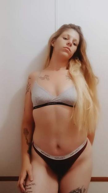 1502001400, female escort, Athens